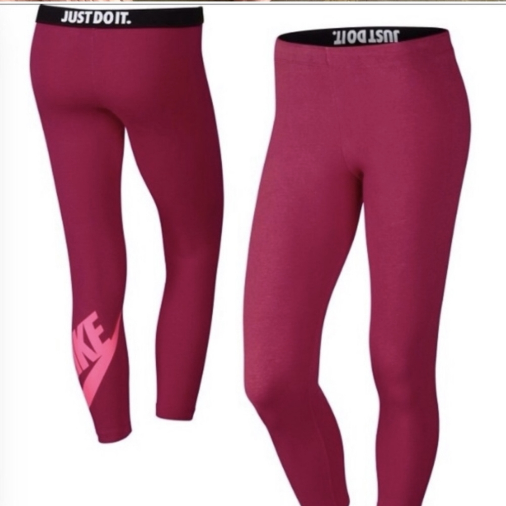 Nike Women's Leggings